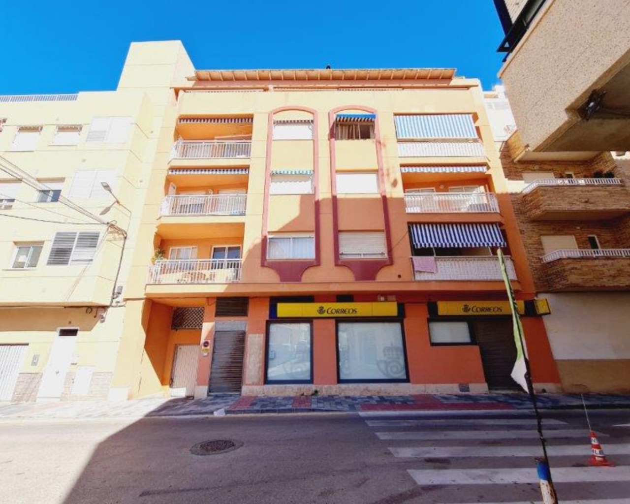 Apartment - Resale - La Mata - La Mata