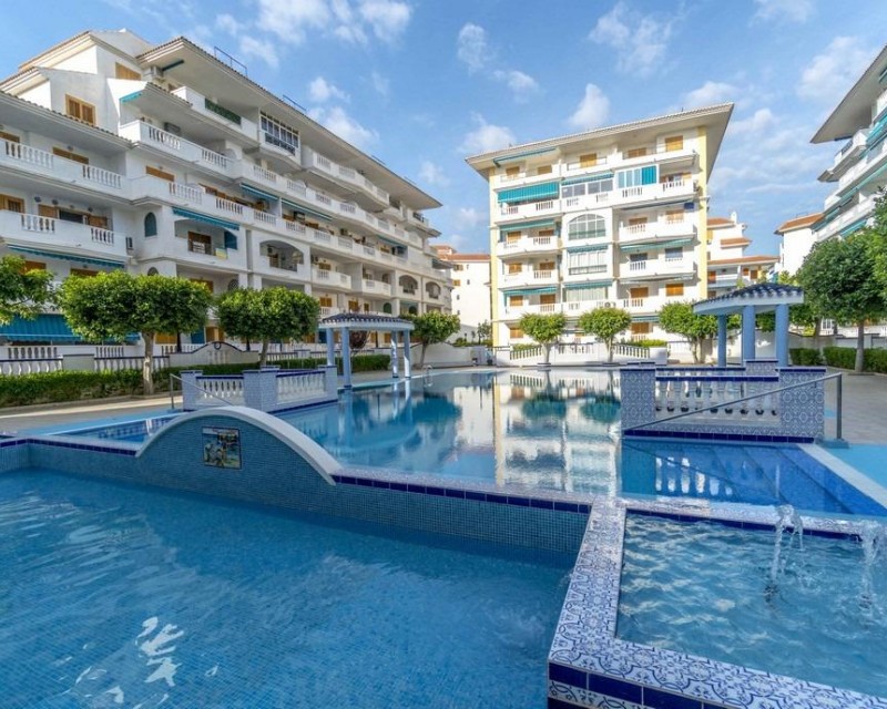 Apartment - Resale - Torrevieja - Torre la mata