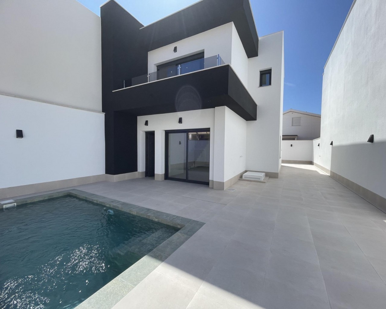 Chalet - Nueva construcción - Almoradi - Heredades