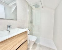 Nieuw constructie - Geschakelde Woning - Cox - Sin Zona