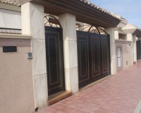 Nieuw constructie - Geschakelde Woning - Torrevieja - Los altos