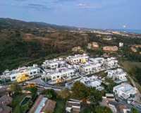 Nueva construcción - Chalet - Marbella - Rio Real Golf
