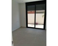 Nueva construcción - Chalet - Pilar de la Horadada - Roda Golf