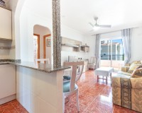 Resale - Apartment - Torrevieja - Playa de los locos