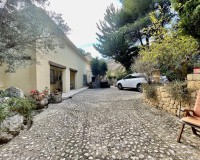 Resale - Villa - Benimantell