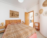 Reventa - Apartamento - Los Montesinos