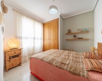 Reventa - Apartamento - Los Montesinos