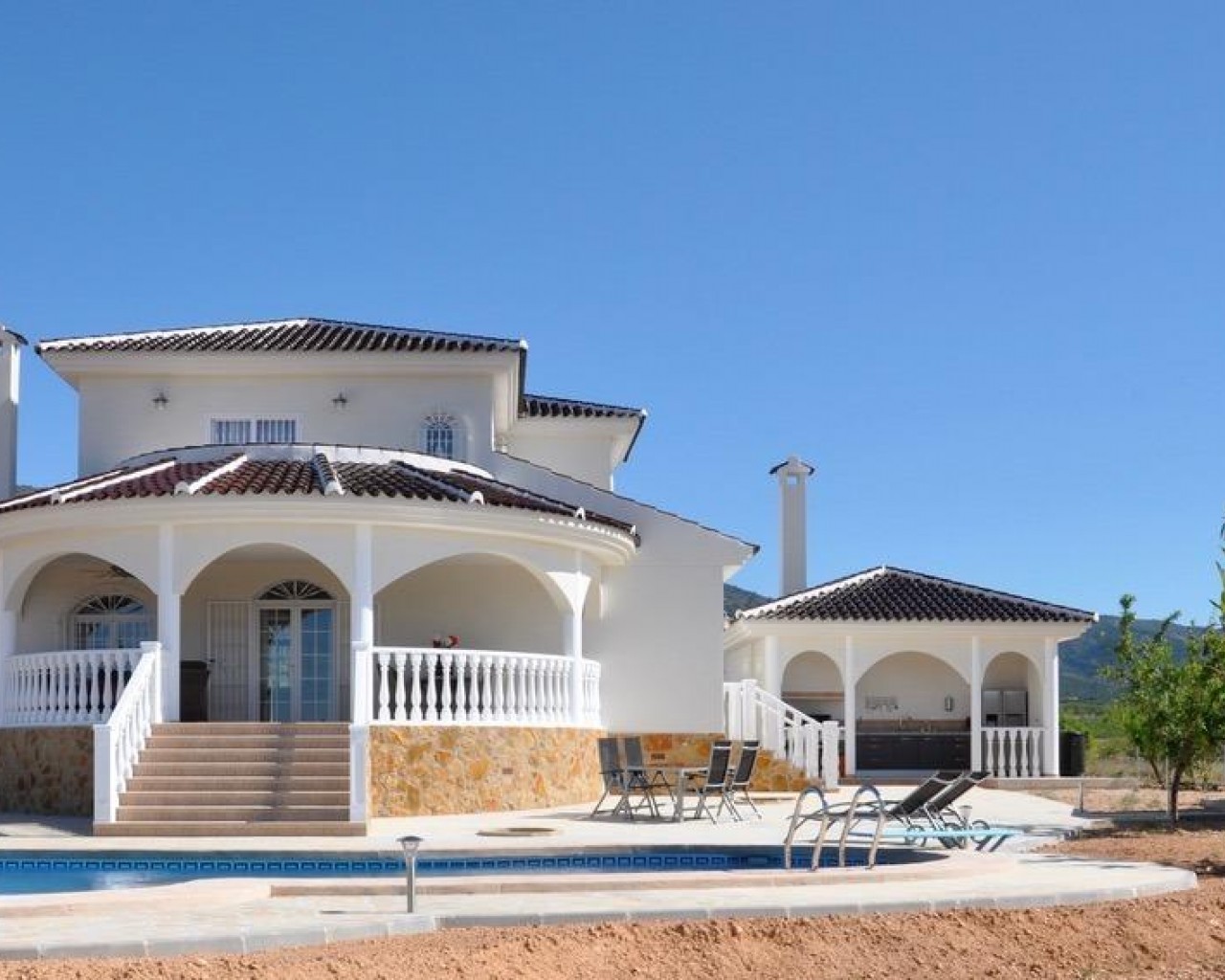 Villa - New Build - Pinoso - Campo